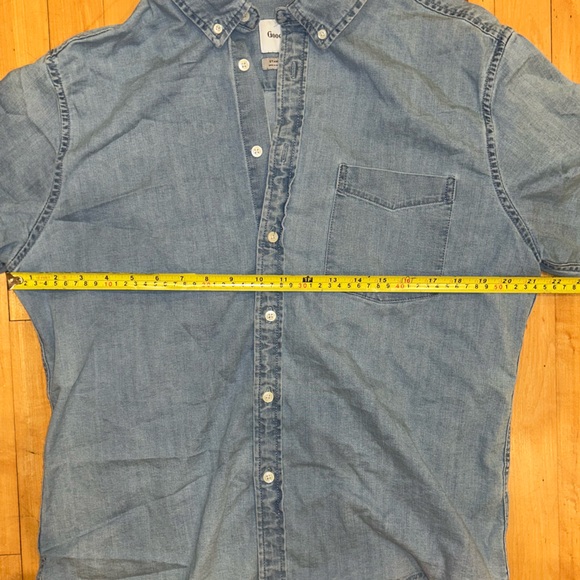 Men’s L denim short sleeve shirt Large could be women’s or unisex light blue - Picture 6 of 7